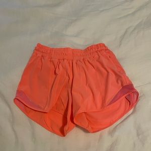 Lululemon Hotty Hot Short 4 inch